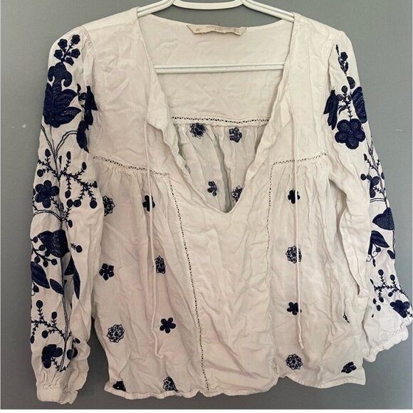 Zara Trafaluc Embroidered Pheasant Blouse Women's Size Small Casual Top - Picture 1 of 4
